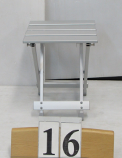 折りたたみイス　【16】